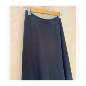 falda-midi-negra-uniqlo-amelie-3