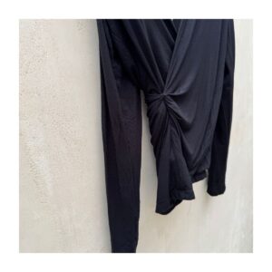 freepeople-top-negro-cruzado-caida-relajada-mangas-largas-amelie-3