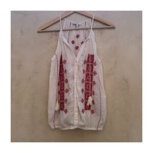 top-algodon-joie-bordado-xz-blancoconrojo-curaduriamelie-2