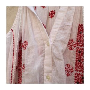 top-algodon-joie-bordado-xz-blancoconrojo-curaduriamelie-3