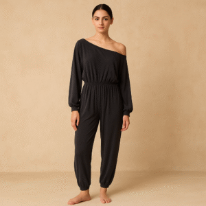 mono zasha negro velour lovers and friends, manga larga y cintura elástica, estilo lujo relajado