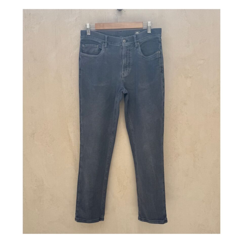 Jeans Faherty gris acero corte ankle recto con mezcla de algodón y lyocell