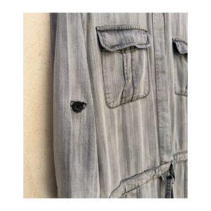 Romper de segunda mano utility gris vintage de Velvet Heart en 100 % Tencel, con cintura ajustable y fit relajado, talla M.ropa usada