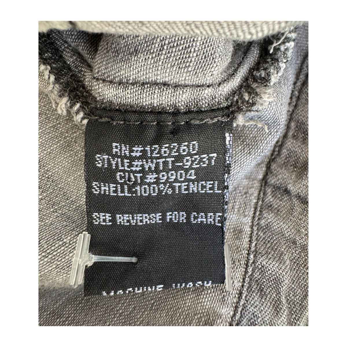 Romper de segunda mano utility gris vintage de Velvet Heart en 100 % Tencel, con cintura ajustable y fit relajado, talla M.ropa usada