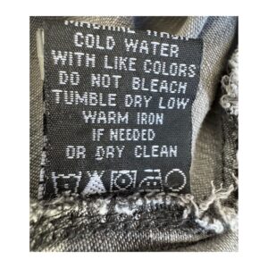 Romper de segunda mano utility gris vintage de Velvet Heart en 100 % Tencel, con cintura ajustable y fit relajado, talla M.ropa usada