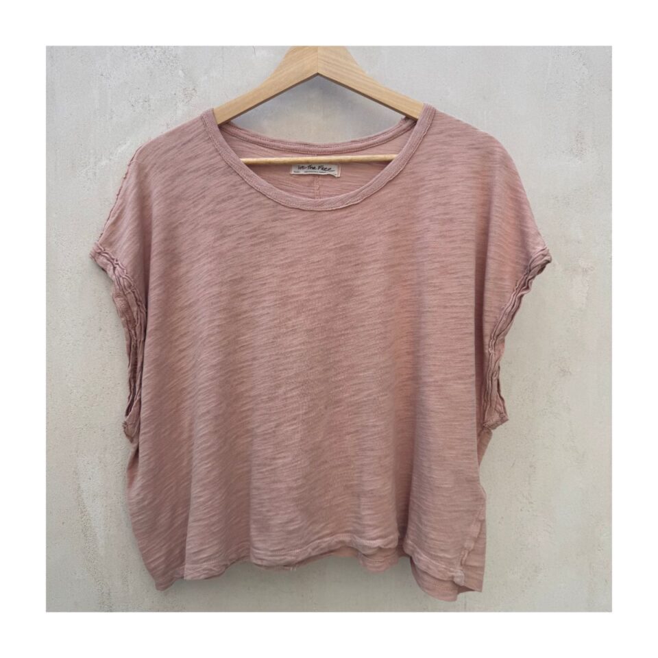 T-shirt You Rock de Free People color durazno, corte crop relajado y costuras visibles, talla S, ropa usada, de segunda mano