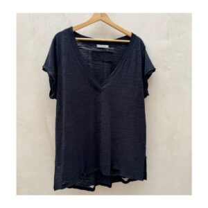 T‑Shirt Free People Sundance (OB921823) negro vintage con cuello en V profundo, raw edge y textura slub – talla L