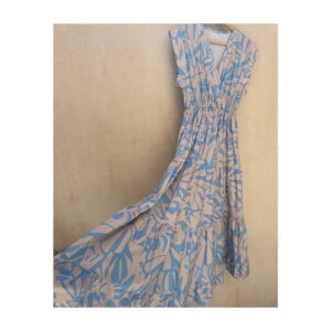 Vestido maxi azul mediterráneo en azul bebe y beige y vuelo amplio talla S. Marca Sofia made in Italy