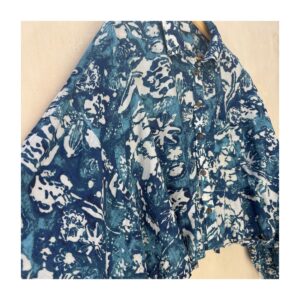 blusa-crop-oversized-pilcro-talla-s-acuarela-azul-3