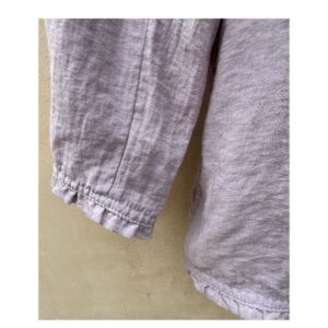 Japanese Vintage Mandarin Collar Blusa de lino lila de marca asiática vintage talla M con preuso y curada por Amelie, dark academia, light academia