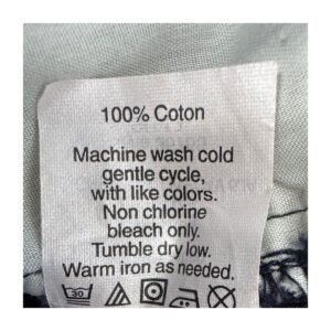 Shorts clásicos Chino de segunda mano marca J.Crew en color azul marino talla 10. stilo preppy ideales para verano. ropa usada en perfecto estado