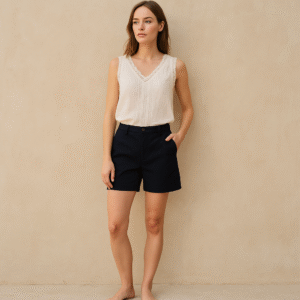 Shorts clásicos Chino de segunda mano marca J.Crew en color azul marino talla 10. stilo preppy ideales para verano. ropa usada en perfecto estado