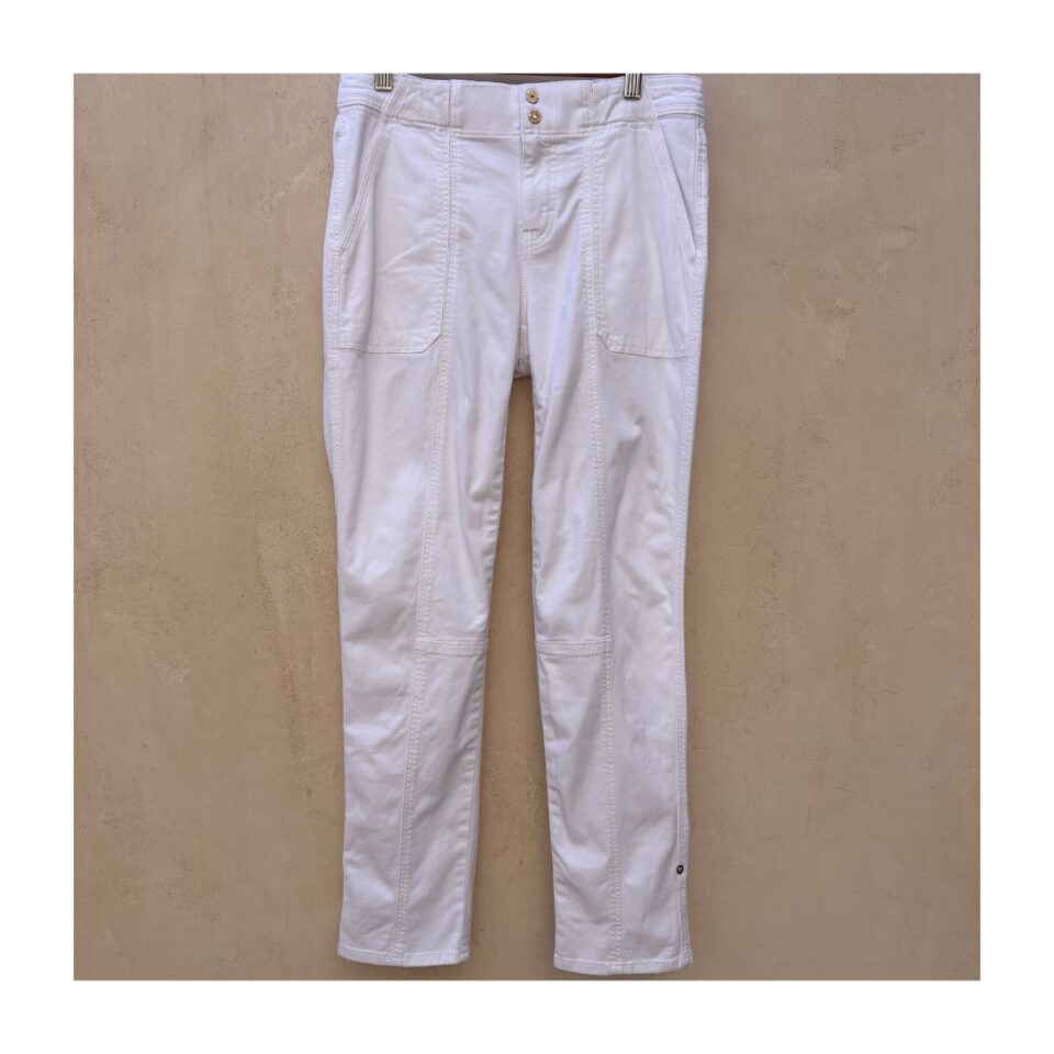Pantalón straight crop WHBM, En talla 2 y color blanco estilo coastal chic