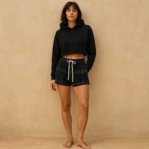 Short 100% algodón negro con lineas blancas. Marca lou & grey talla xs. estilo soft girl