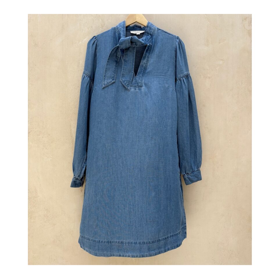Vestido Loft chambray en mezcla de lino y algodón . Talla S. Estilo soft girl con lazo y bolsillos
