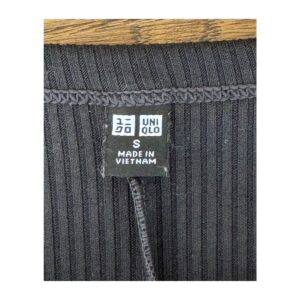 Vestido maxi negro UNIQLO. Talla S, minimalismo japonés