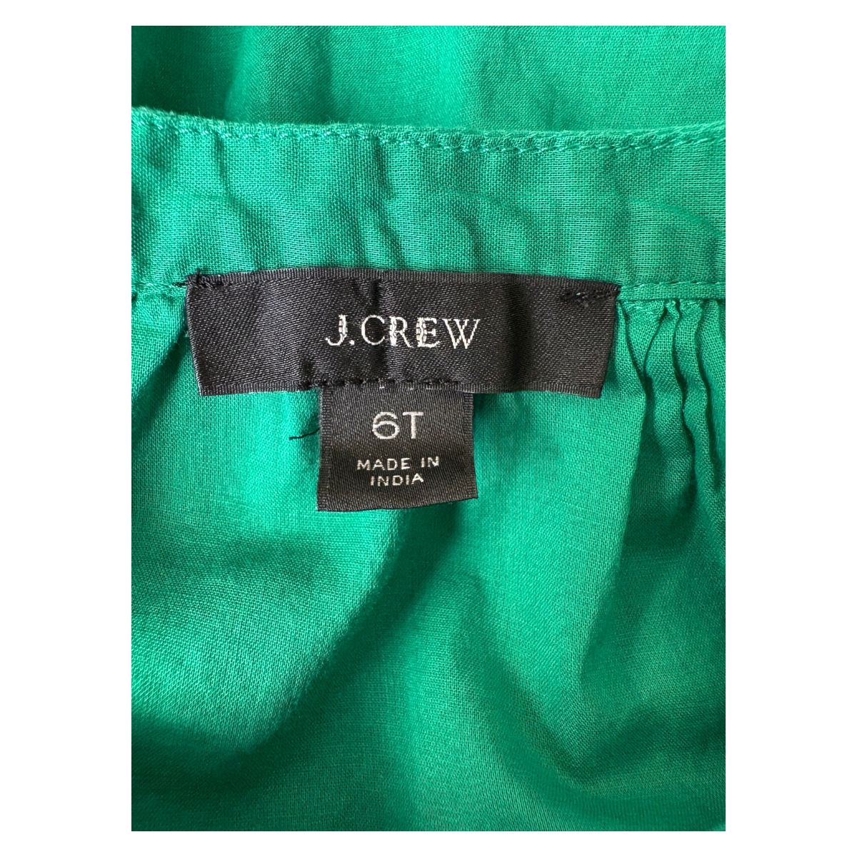 Vestido 100% algodón semi transparente en color verde botella. Talla 6 (S) ideal para verano y vacaciones. estilo preppy y minimalista