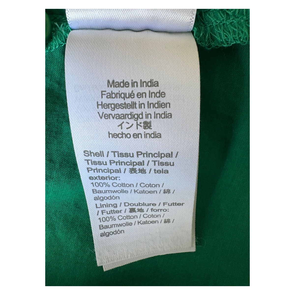 Vestido 100% algodón semi transparente en color verde botella. Talla 6 (S) ideal para verano y vacaciones. estilo preppy y minimalista