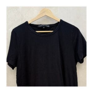 Tee algodón premium pima de Veronica Beard en talla L estilo old money ideal para armario capsula