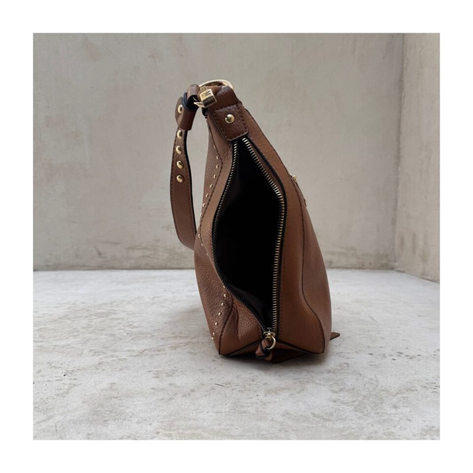 Bolsa hobo Montana West en color cognac y estilo western