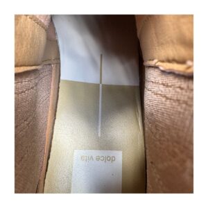 Chelsea boot dolce vita de gamuza en color caramelo y talla 9US, preppy style