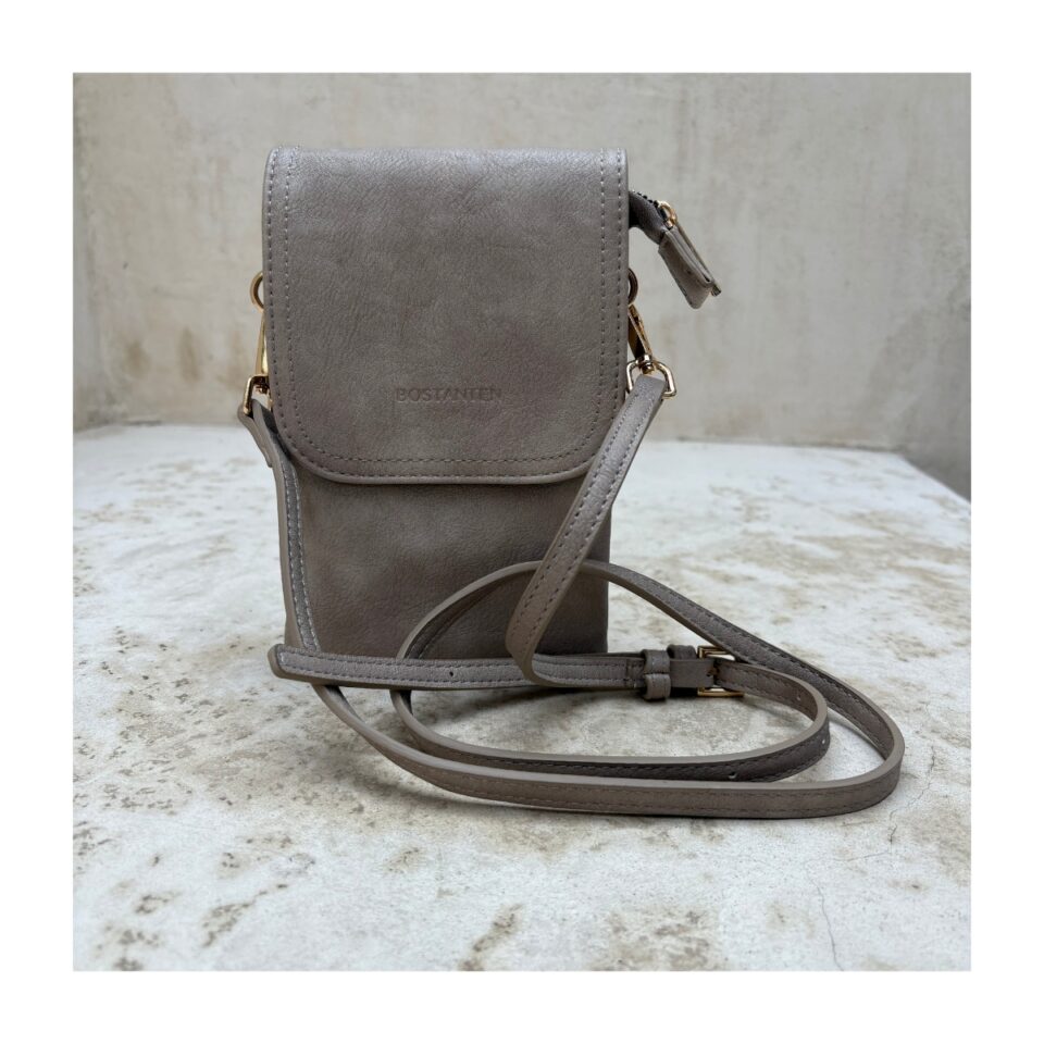 Crossbody Phone Wallet Evelyn en piel vegana de Bostanten. color gris topo. look urbano