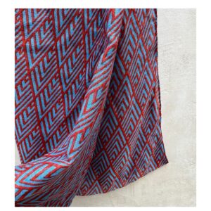 Foulard geométrico art déco en coral y azul celeste. Estilo Lagenlook