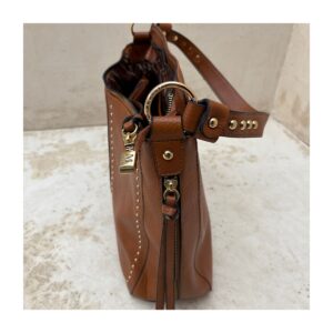 Bolsa hobo Montana West en color cognac y estilo western