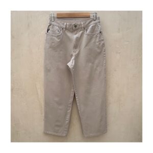 Jeans Lauren straight piedra cropped, talla 6 con estilo old money ideales para armario cápsula