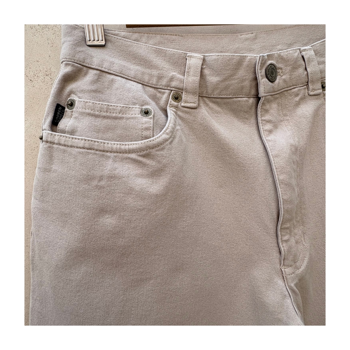 Jeans Lauren straight piedra cropped, talla 6 con estilo old money ideales para armario cápsula