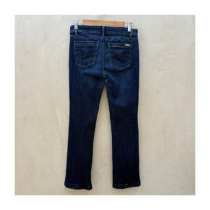 Jeans Boot cut WHBM en azul obscuro, talla 2 y deiseño clásico americano