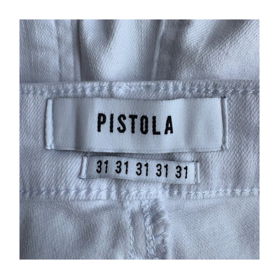 Jennifer Oslo de Pistola. high waist y skinny legs. Blancos con estilo urbano, talla 31 y nuevos con etiqueta