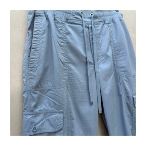 Jogger cargo azul cielo 100% de algodón en talla 18 y estilo preppy