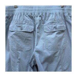 Jogger cargo azul cielo 100% de algodón en talla 18 y estilo preppy