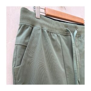 Lululemon ABC Jogger Warpstreme para hombre en color verde oliva y talla XL. Athleisure style