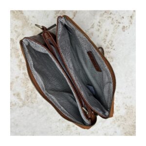 El Crossbody quilted Jen&Co en tono Cognac. NWT. Nuevo con etiqueta y estilo boho chic