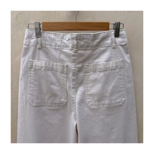 Patch Pocket Pants Bagatelle en algodón color hueso , cintura alta y talla 8. perfectos para armario cápusula