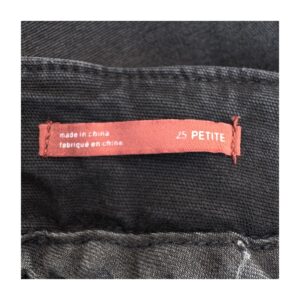 Pantalón negro deconstruido Pilcro . Talla 25 . Acubi style