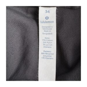 Lululemon Commission Pant Capri con tejido técnico y talla 34 estilo athleisure