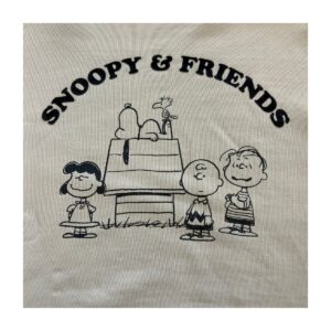 Pullover Uniqlo colaboración Peanuts en 100% algodón
