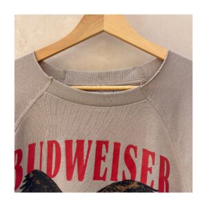 Pullover Budweiser águila americana beige piedra, talla XS estilo retro Y2K