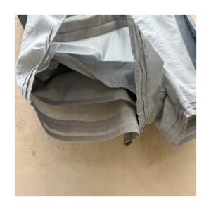 Romper gris perla bordado con flores BCBGeneration, estilo soft girl. Talla 0