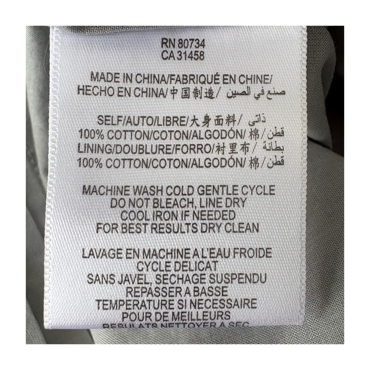 Romper gris perla bordado con flores BCBGeneration, estilo soft girl. Talla 0