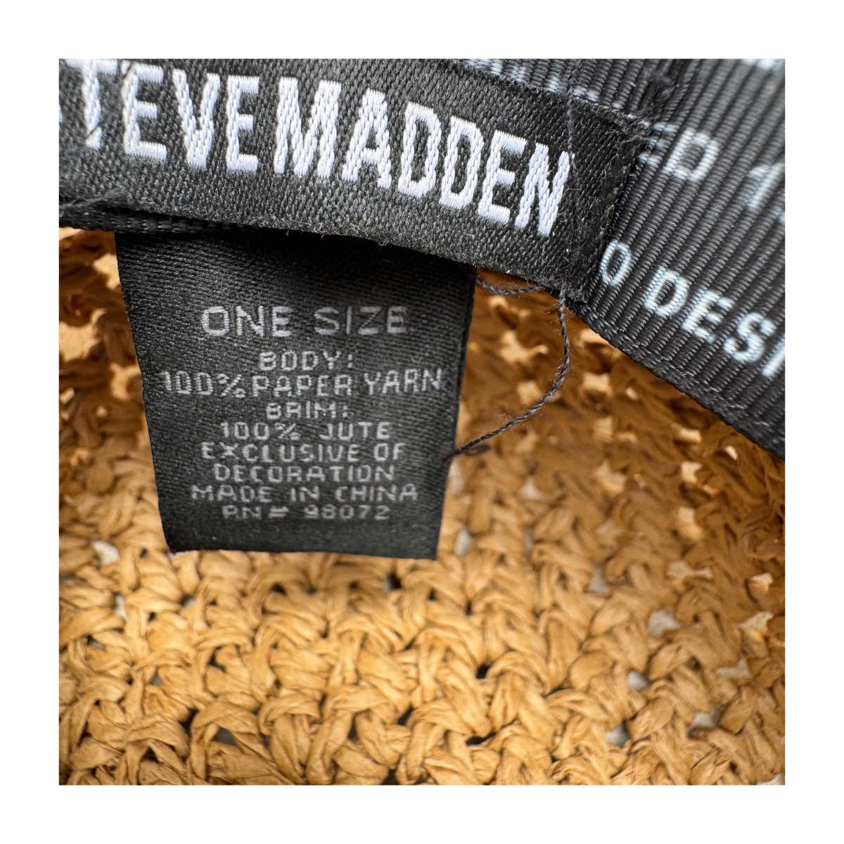 Fedora en tonos tierra de Steve Madden con banda animal print talla one size. Estilo cottagecore y coastal grandma