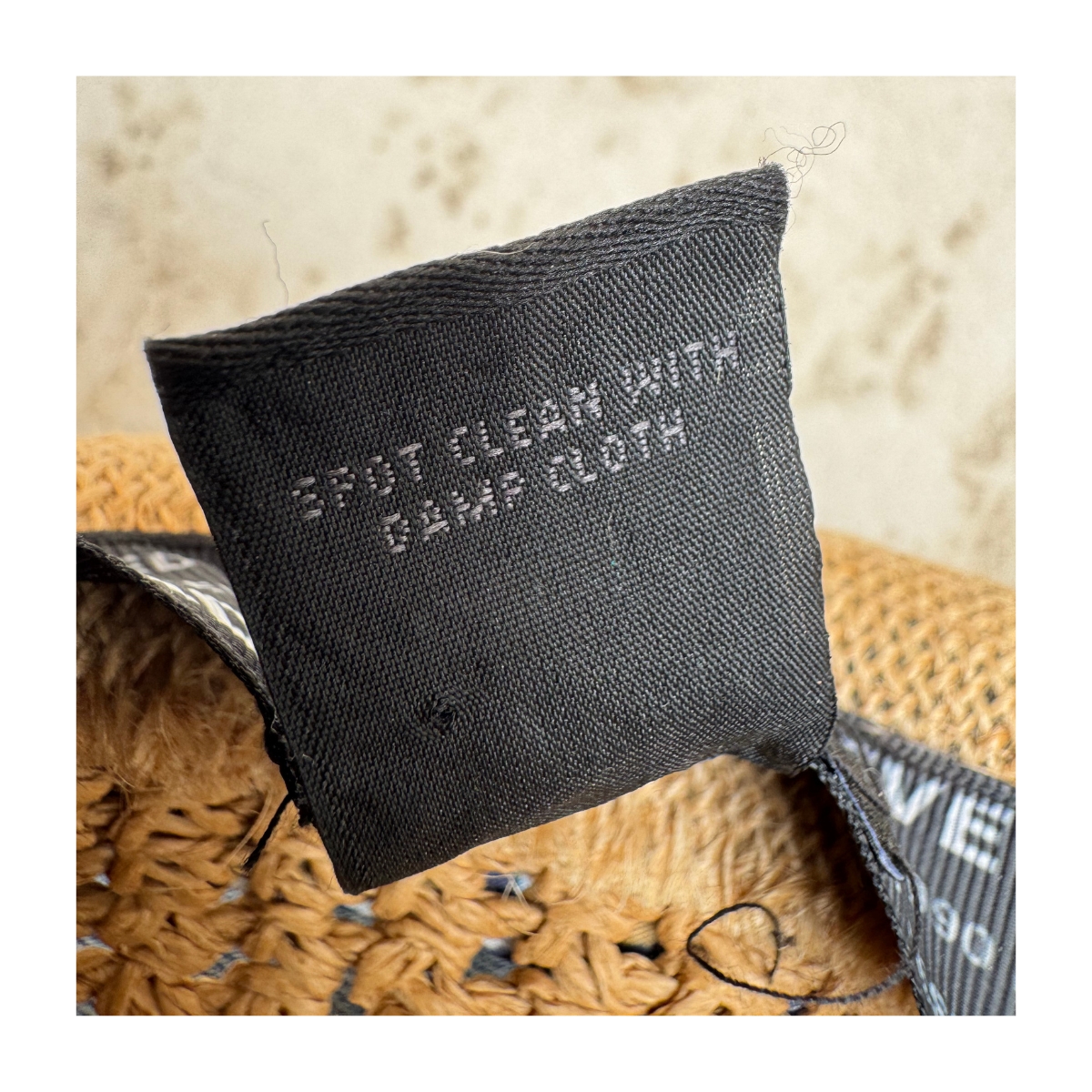 Fedora en tonos tierra de Steve Madden con banda animal print talla one size. Estilo cottagecore y coastal grandma