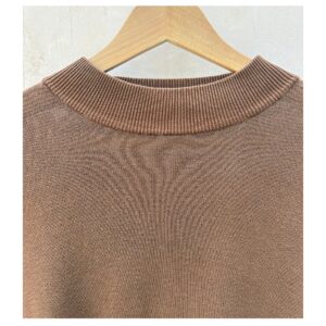 Sweater marrón caramelo Baracuta en mezcla de seda y algodón. XL estilo old money
