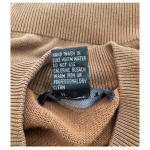 Sweater marrón caramelo Baracuta en mezcla de seda y algodón. XL estilo old money