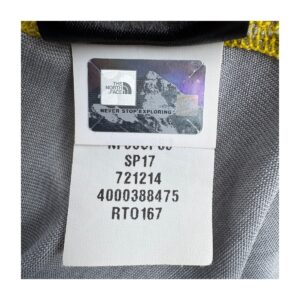 Tee marca North Face gris mate en talla XS manga corta outdoor técnico. Estilo luxy athleisure