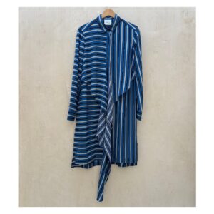 Vestido Seda Mulberry Akris. Sastrería suiza en talla 8. Estilo old money